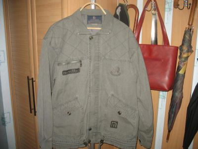 Лот: 3079008. Фото: 1. Куртка (ветровка) мужская. Верхняя одежда