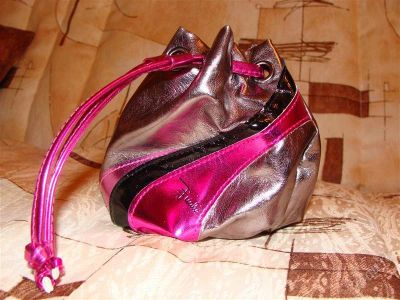 Лот: 2022485. Фото: 1. косметичка Emilio Pucci. Сумки