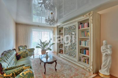 Лот: 25396540. Фото: 1. 3-комн. квартира , Красноярск... Квартиры, студии