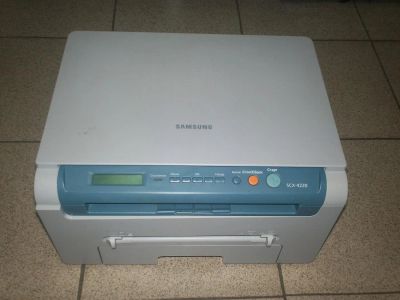 Лот: 5437491. Фото: 1. Лазерное МФУ Samsung SCX-4220. МФУ и копировальные аппараты