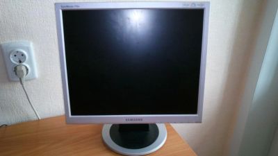 Лот: 4986080. Фото: 1. монитор пк. ЖК-мониторы