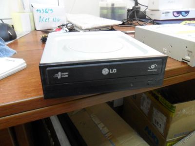 Лот: 5611923. Фото: 1. б\у LG GH22NS40. Приводы CD, DVD, BR, FDD