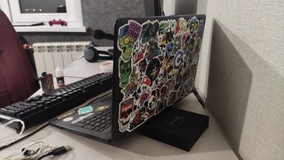 Лот: 19640446. Фото: 1. Ноутбук HP 15.6" Intel Core i5-8250U... Ноутбуки