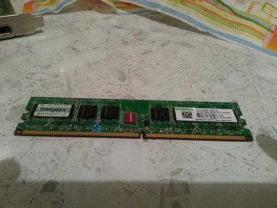 Лот: 5122287. Фото: 1. Оперативка DDR2-667 на 1gb. Оперативная память