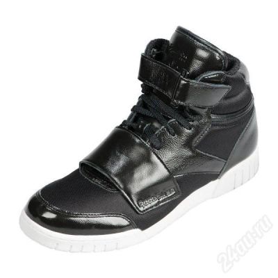Лот: 338580. Фото: 1. Reebok. Кеды, кроссовки, слипоны