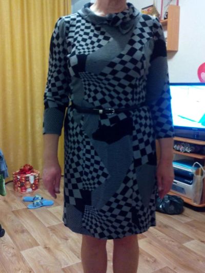 Лот: 7091210. Фото: 1. Платье 48, в отличном состоянии... Платья