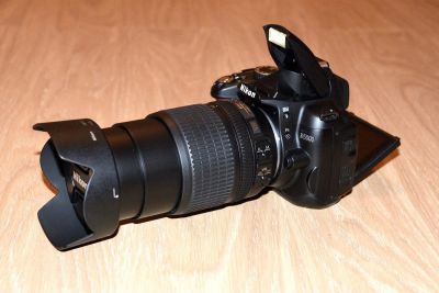 Лот: 10240194. Фото: 1. Nikon D5000 body. В комплекте... Цифровые зеркальные