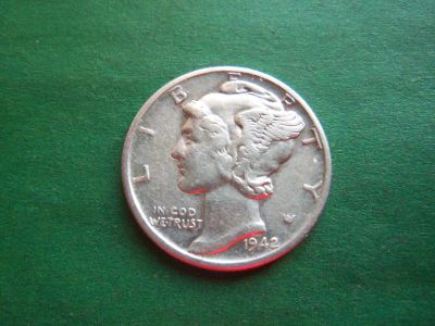 Лот: 21771790. Фото: 1. США 10 центов 1 дайм 1942 г. серебро... Америка