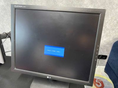 Лот: 16495820. Фото: 1. Монитор LG L1918S Black. ЖК-мониторы