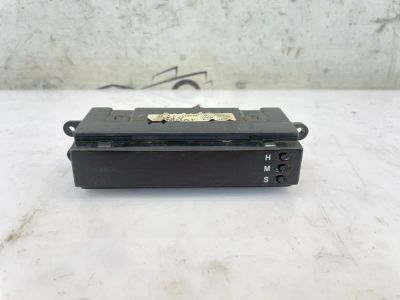 Лот: 24965085. Фото: 1. Часы салонные Chevrolet Lacetti... Двигатель и элементы двигателя