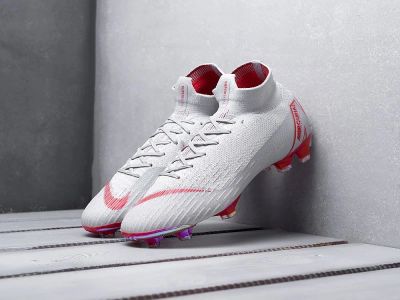 Лот: 12984518. Фото: 1. Футбольная обувь Nike Mercurial... Кеды, кроссовки, слипоны