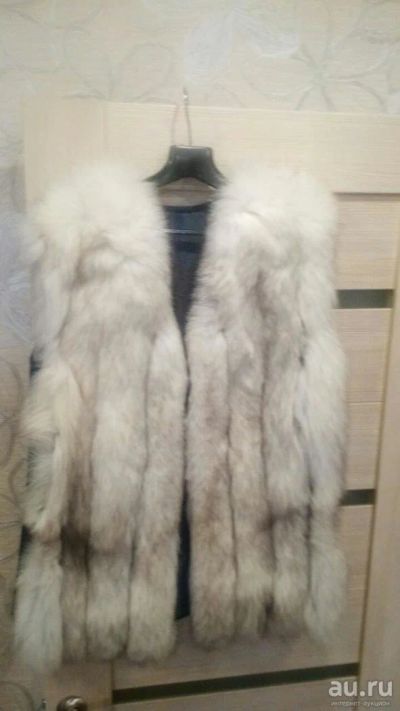 Лот: 8264975. Фото: 1. Желетка из белого писца. Верхняя одежда