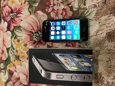 Лот: 13124007. Фото: 1. iPhone 4. Смартфоны