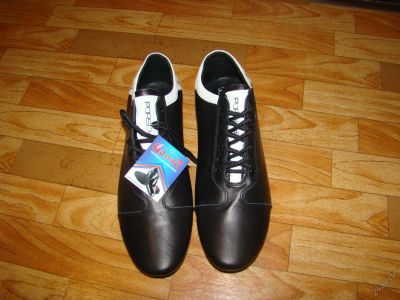 Лот: 5609159. Фото: 1. Спортивные туфли. Туфли