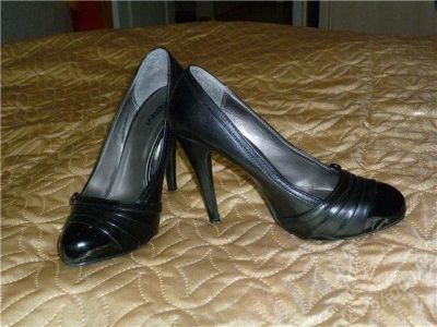 Лот: 1117352. Фото: 1. Туфли Motivi. Туфли