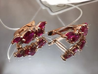 Лот: 21045053. Фото: 1. Золотые серьги с рубином 585... Кольца, перстни