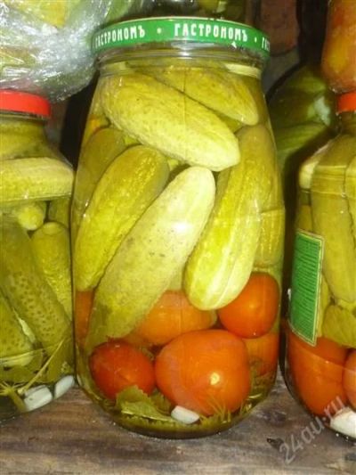 Лот: 3535163. Фото: 1. огурчики соленые, вкусные. Домашние заготовки