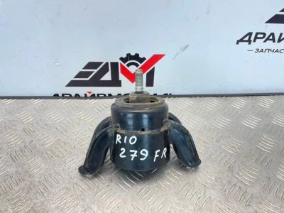 Лот: 25766633. Фото: 1. подушка двигателя Kia Rio QB. Двигатель и элементы двигателя