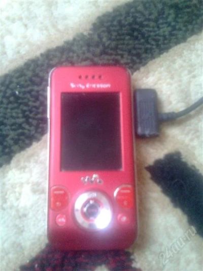 Лот: 1657804. Фото: 1. Sony Ericsson W580. Кнопочные мобильные телефоны