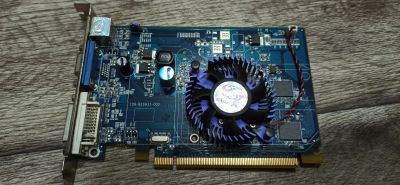 Лот: 19009840. Фото: 1. Видеокарта Sapphire HD2400Pro... Видеокарты