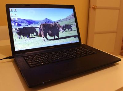 Лот: 13717885. Фото: 1. Ноутбук Lenovo G710. Ноутбуки