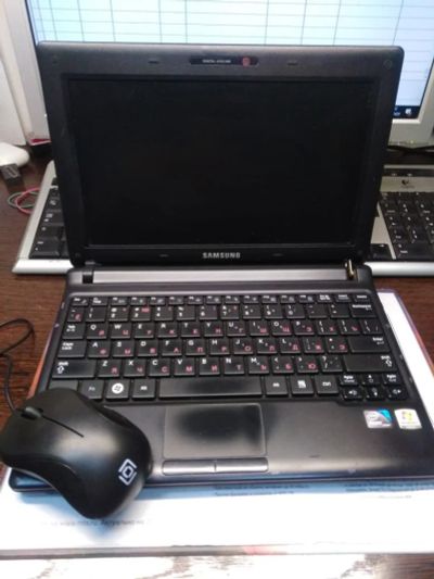 Лот: 16764567. Фото: 1. Нетбук Samsung N145 Plus. Ноутбуки