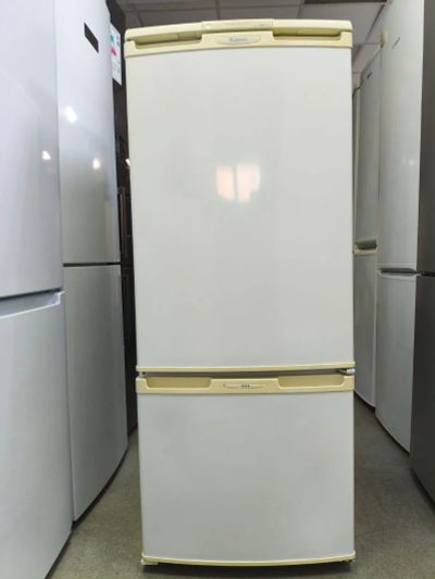 Лот: 25070663. Фото: 1. Холодильник (04873). Холодильники, морозильные камеры