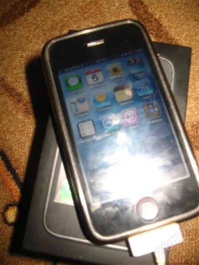 Лот: 2246506. Фото: 1. IPhone 3GS 8GB.Предлагайте обмен... Смартфоны