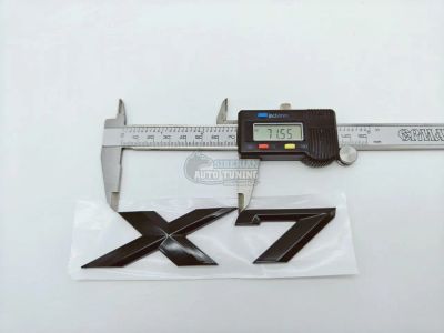 Лот: 25391121. Фото: 1. Шильдик с клеевой основой X7 черный... Детали тюнинга