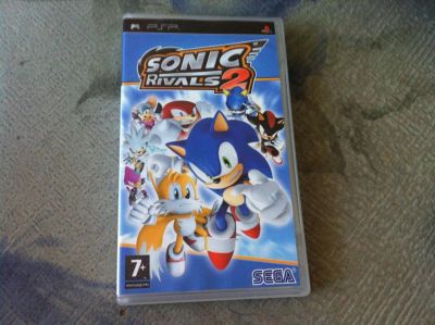Лот: 4402968. Фото: 1. Sonic Rivals 2 для PSP [ENG]. Игры для консолей