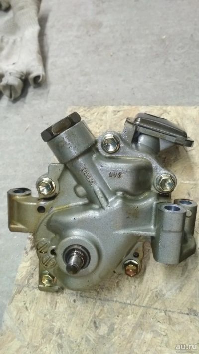 Лот: 13524363. Фото: 1. Масляный насос 2ZR-fe. Двигатель и элементы двигателя