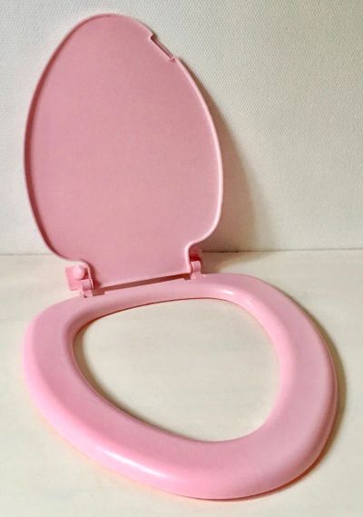 Лот: 5058576. Фото: 1. 🚽 Сиденье унитазное пластмассовое... Сиденья для унитаза