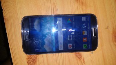 Лот: 10041457. Фото: 1. Samsung galaxy s4. Смартфоны