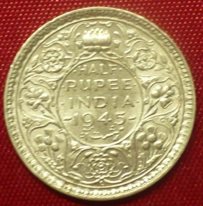 Лот: 11216113. Фото: 1. 1/2 рупии 1945 года Британская... Азия