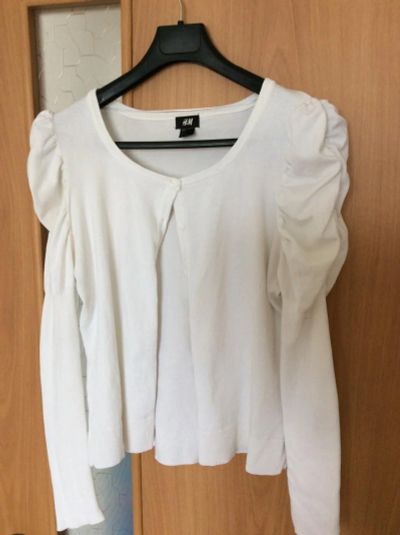 Лот: 9908399. Фото: 1. Кардиган размер L H&M 46-48. Блузы, рубашки, водолазки