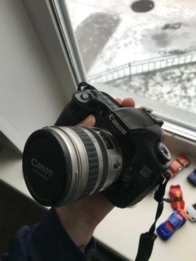 Лот: 18335390. Фото: 1. Canon EOS60D. Цифровые зеркальные