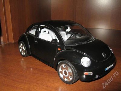 Лот: 649266. Фото: 1. Модель автомобиля VW New Beetle. Автомоделизм
