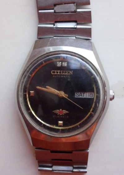 Лот: 12587405. Фото: 1. Часы наручные мужские Citizen... Оригинальные наручные часы