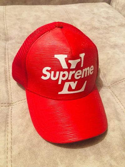 Лот: 21068635. Фото: 1. Кепка Supreme x Louis Vuitton. Головные уборы