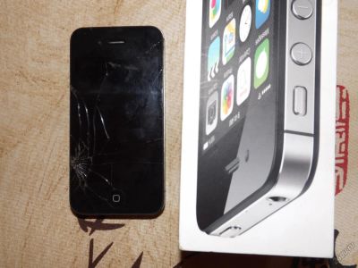 Лот: 5903848. Фото: 1. Iphone 4s 8 GB. Смартфоны