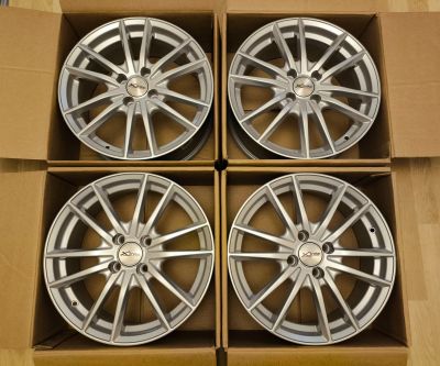 Лот: 23968594. Фото: 1. Диски X'trike X-129 R16 4x100. Диски