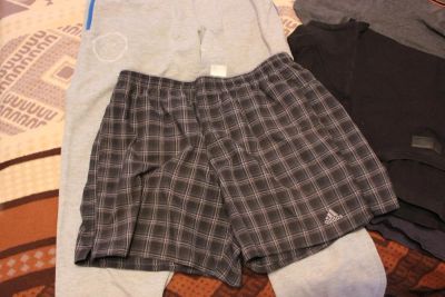 Лот: 7511663. Фото: 1. Шорты Adidas , оригинал , размер... Топы, майки
