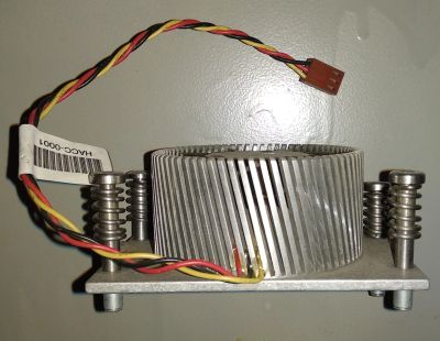 Лот: 13917250. Фото: 1. Кулер под Socket 423 (возможно... Системы охлаждения