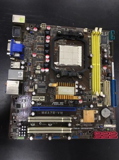 Лот: 10629272. Фото: 1. Материнская плата Asus M4A78-VM... Материнские платы