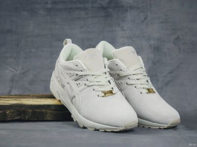 Лот: 13252785. Фото: 1. Кроссовки Asics knit. Кеды, кроссовки, слипоны