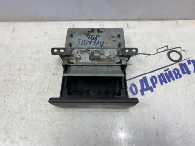 Лот: 21715141. Фото: 1. пепельница Toyota Avensis CT220L. Двигатель и элементы двигателя
