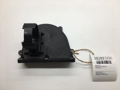Лот: 20388771. Фото: 1. Крышка ГРМ Skoda Yeti 2010 03F103277A... Двигатель и элементы двигателя