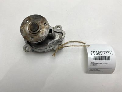 Лот: 21293686. Фото: 1. Помпа Nissan Note 2016 210103AA0B... Двигатель и элементы двигателя
