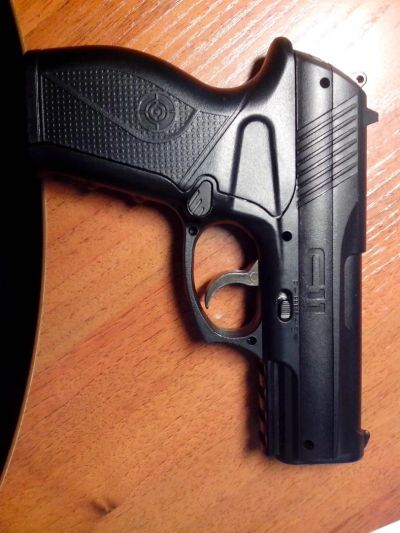 Лот: 5707611. Фото: 1. Пневматический пистолет Crosman... Пневматическое оружие