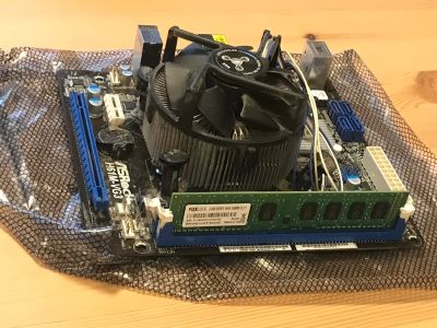 Лот: 18441991. Фото: 1. MB AsRock H61M-VG3 CPU Celeron... Комплекты запчастей